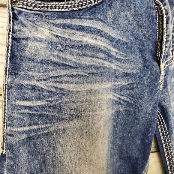 American Fighter Buckle Men’s Jeans Size 34L Blue Distressed Denim - Picture 6 of 13